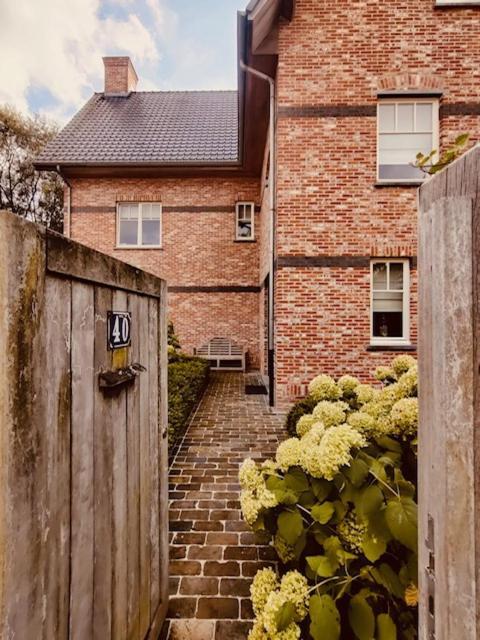 Bed & Breakfast 'southfield': Stylish&quiet In Brugge